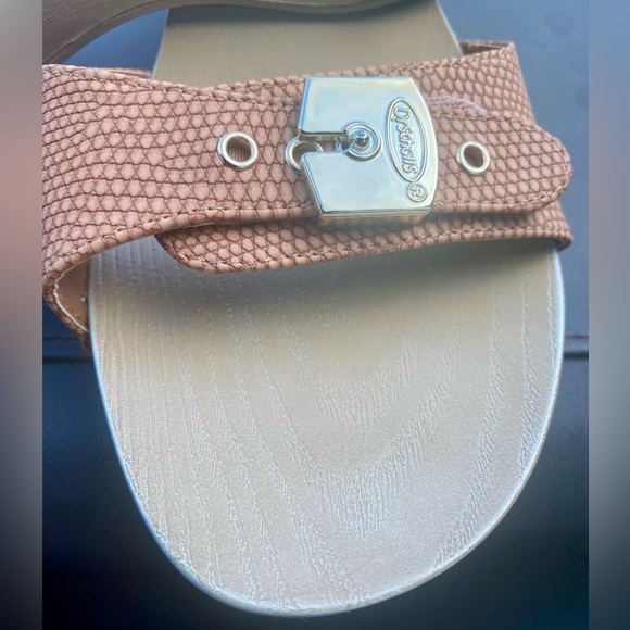 Dr. Scholl's Tan Textured Slide Sandals - Picture 5 of 8